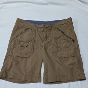 Athleta Coastal Trail Olive Cargo Shorts
